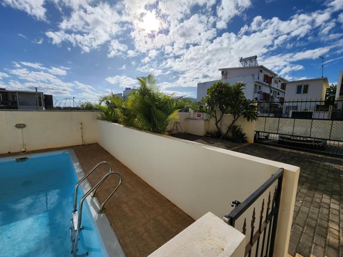 Sunsetview Beach Apartment Flic-en-Flacq Exteriér fotografie